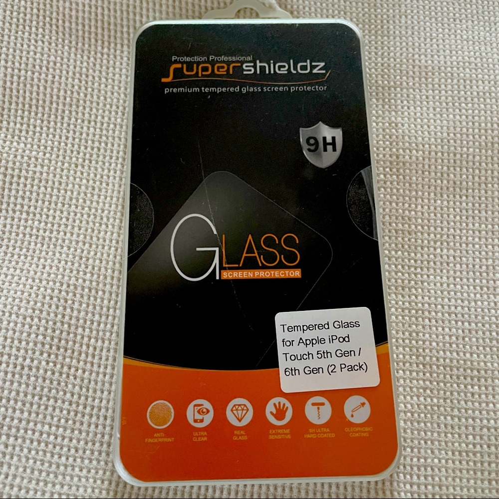 ‼️Sold‼️2 Temper Glass IPod 5/6 Gen